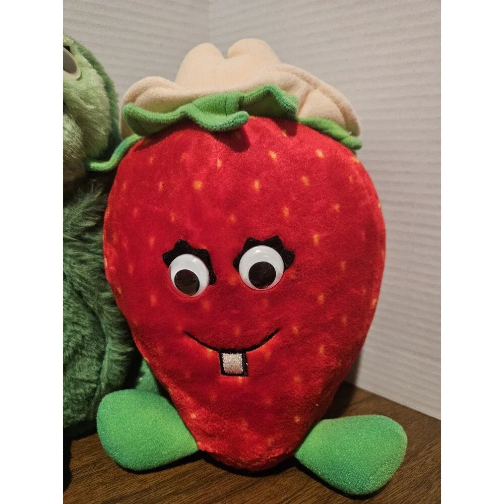 VINTAGE 1980's DEL MONTE COUNTRY Yumkims PLUSH FRUIT, VEGTABLES Brawney Bear